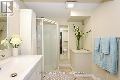 Lower Unit - Bathroom - 970 Shamir Avenue, Ottawa, ON - Indoor Photo Showing Bathroom