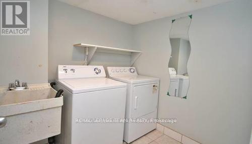 1957 Stonehenge Crescent, Ottawa, ON - Indoor Photo Showing Laundry Room