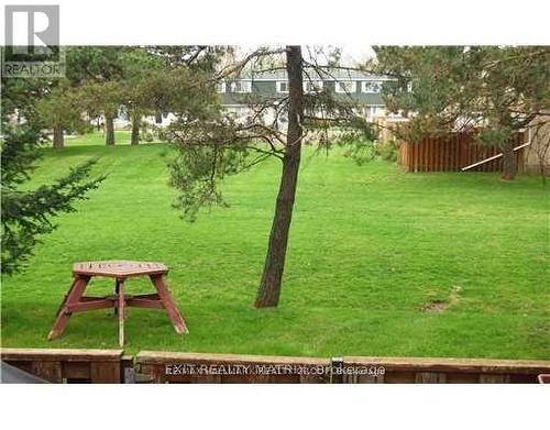 1957 Stonehenge Crescent, Ottawa, ON - Outdoor With Backyard