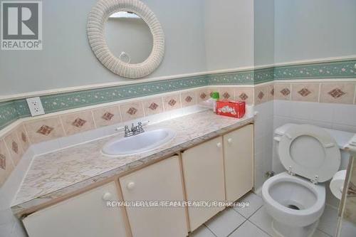 1957 Stonehenge Crescent, Ottawa, ON - Indoor Photo Showing Laundry Room