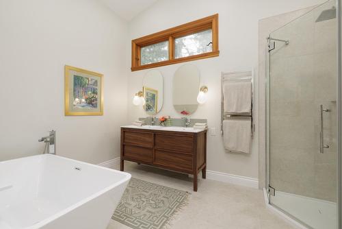 Salle de bains attenante à la CCP - 306 Rue Victoria, Baie-D'Urfé, QC - Indoor Photo Showing Bathroom