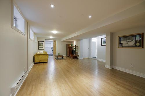 Sous-sol - 306 Rue Victoria, Baie-D'Urfé, QC - Indoor
