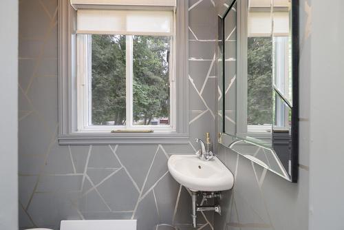 Salle d'eau - 306 Rue Victoria, Baie-D'Urfé, QC - Indoor Photo Showing Bathroom