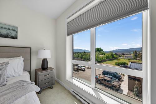 401-510 14Th Street, Invermere, BC - Indoor Photo Showing Bedroom
