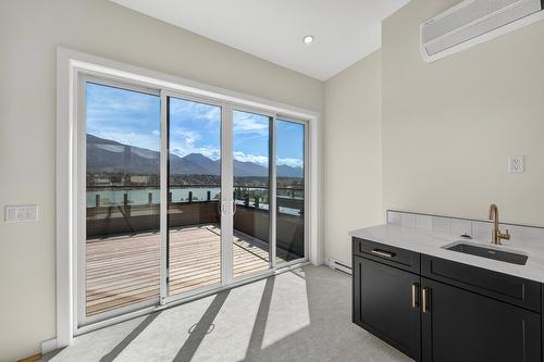 401-510 14Th Street, Invermere, BC - Indoor