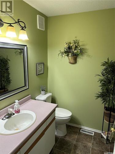 228 6Th Avenue N, Big River, SK - Indoor Photo Showing Bathroom