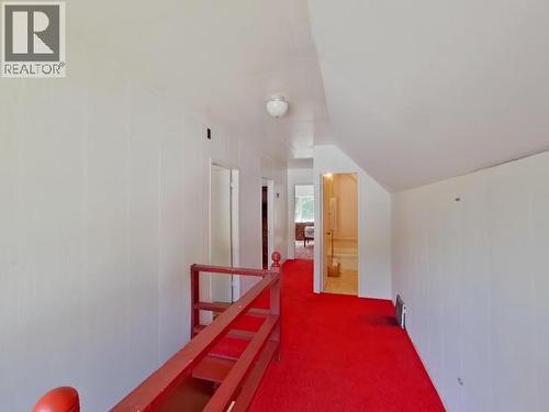 6237 Lund, Powell River, BC - Indoor Photo Showing Other Room