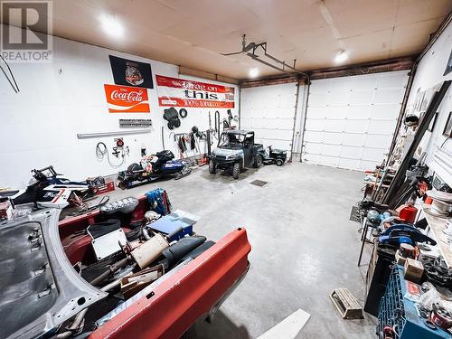 9951 Belmont Road, Prince George, BC - Indoor Photo Showing Garage