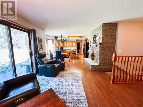 9951 Belmont Road, Prince George, BC - Indoor