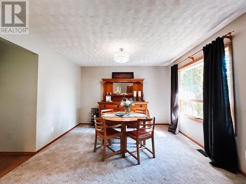 9951 Belmont Road, Prince George, BC - Indoor Photo Showing Dining Room
