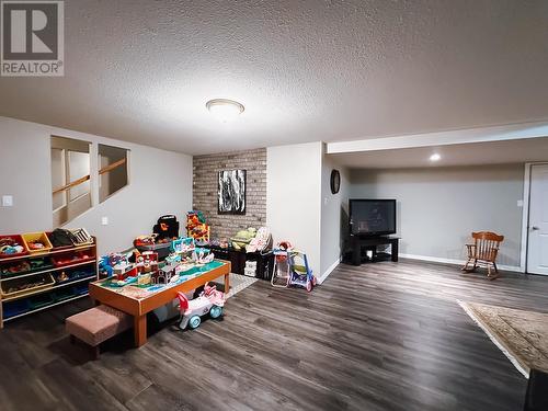 9951 Belmont Road, Prince George, BC - Indoor