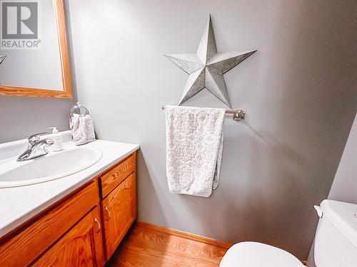 9951 Belmont Road, Prince George, BC - Indoor Photo Showing Bathroom
