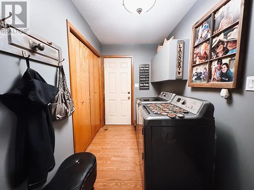 9951 Belmont Road, Prince George, BC - Indoor Photo Showing Laundry Room
