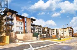 207 - 128 GARDEN DRIVE  Oakville, ON L6K 0H7