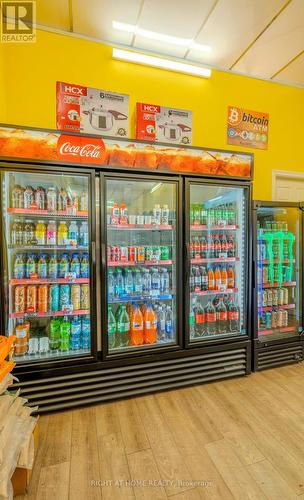 370 Bank Street, Ottawa, ON 