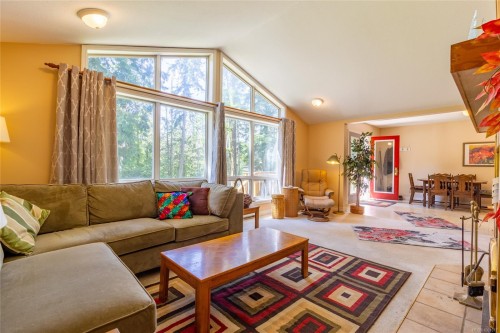 2798 Schooner Way, Pender Island, BC 