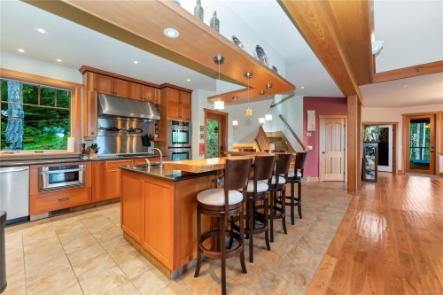 260 Little Mountain Rd, Salt Spring, BC 