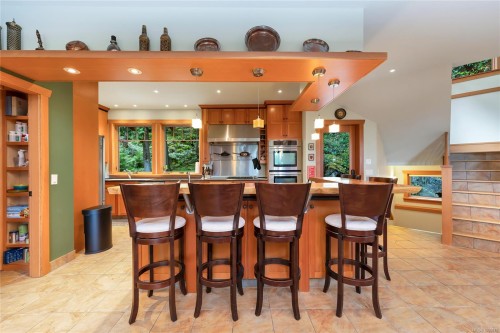 260 Little Mountain Rd, Salt Spring, BC 