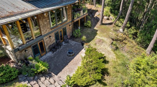 260 Little Mountain Rd, Salt Spring, BC 