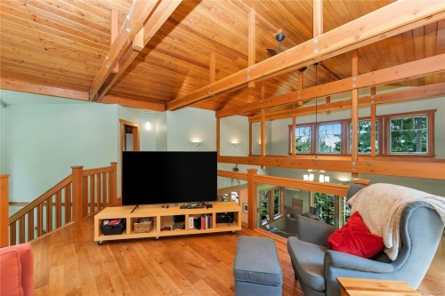 260 Little Mountain Rd, Salt Spring, BC 