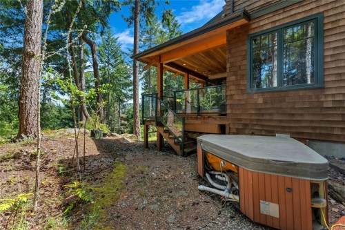 260 Little Mountain Rd, Salt Spring, BC 