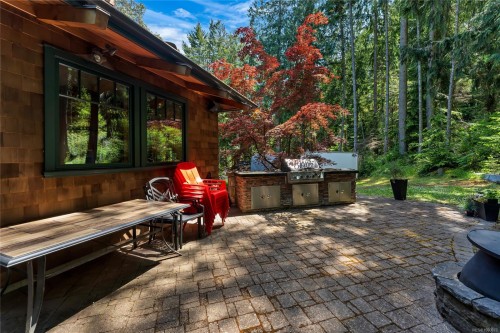 260 Little Mountain Rd, Salt Spring, BC 