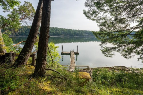 260 Little Mountain Rd, Salt Spring, BC 