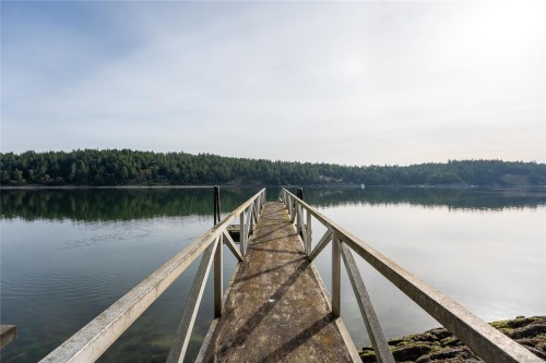 260 Little Mountain Rd, Salt Spring, BC 