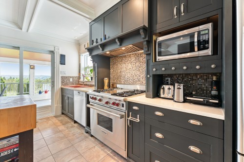 Cuisine - 1402 Ch. Des Pères, Magog, QC - Indoor Photo Showing Kitchen