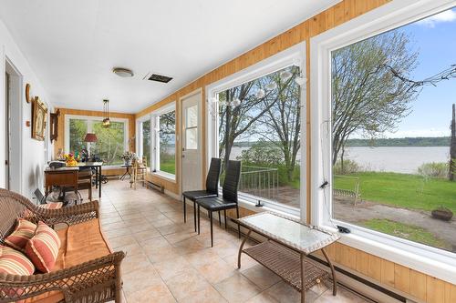 Solarium/Verrière - 7696 Boul. Ste-Anne, Château-Richer, QC - Indoor