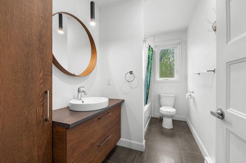 Bathroom - 96 Rue Seigneuriale, Québec (Beauport), QC - Indoor Photo Showing Bathroom
