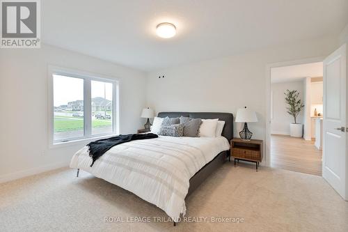 71 Harrow Lane, St. Thomas, ON - Indoor Photo Showing Bedroom