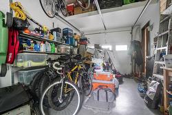 Garage - 