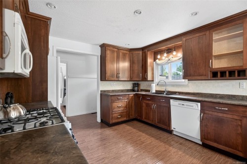 4289 North Park Dr, Port Alberni, BC 