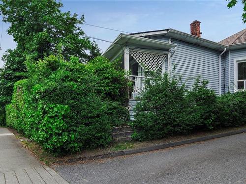 762 Albert St, Nanaimo, BC 