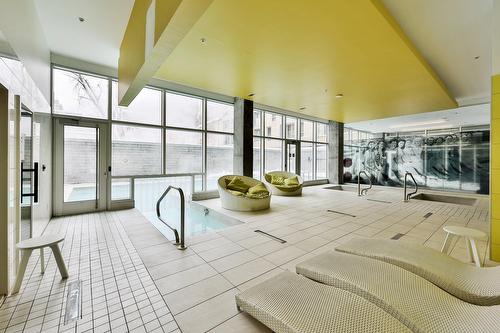 Pool - 2055-1414 Rue Chomedey, Montréal (Ville-Marie), QC - Indoor Photo Showing Other Room