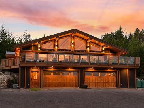 4250 Goldstream Heights Dr, Malahat, BC 