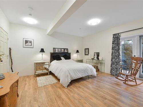 4250 Goldstream Heights Dr, Malahat, BC 