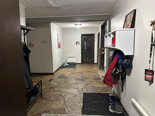 Hall d'entrée/Vestibule - 835 Ch. Kipawa, Témiscaming, QC - Indoor Photo Showing Other Room