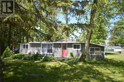 6208 LONDON ROAD  Lambton Shores, ON N0N 1J1