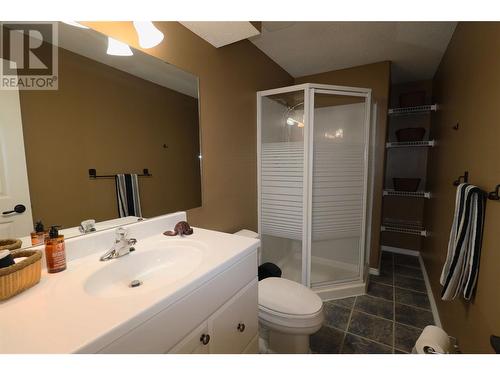 2160 Brycen Place, Grand Forks, BC - Indoor Photo Showing Bathroom