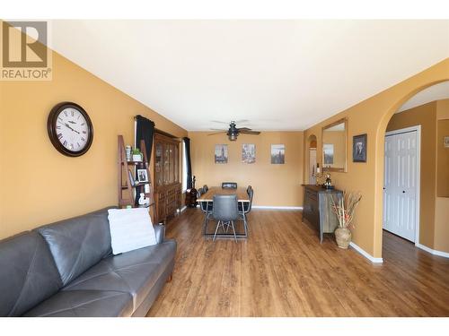 2160 Brycen Place, Grand Forks, BC - Indoor Photo Showing Living Room