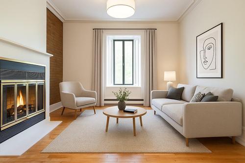 Salon - 1224 Rue St-Mathieu, Montréal (Ville-Marie), QC - Indoor Photo Showing Living Room With Fireplace