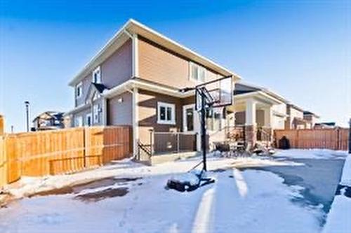 Chestermere, AB - Outdoor