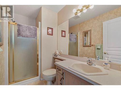 550 Yates Road Unit# 355, Kelowna, BC - Indoor Photo Showing Bathroom