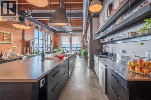 125 Cabernet Drive Unit# 9, Okanagan Falls, BC - Indoor Photo Showing Kitchen