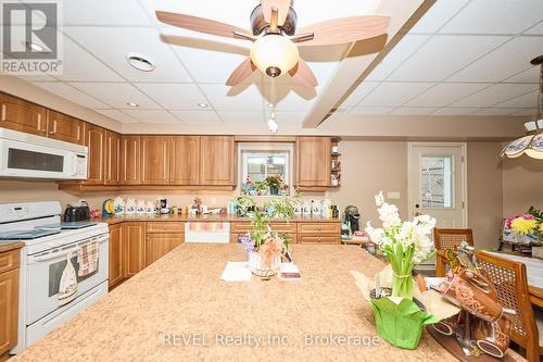 23 Amelia Street, Port Colborne (Main Street), ON - Indoor Photo Showing Kitchen