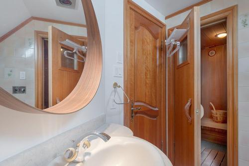 Bathroom - 21 Surrey Gdns, Westmount, QC - Indoor Photo Showing Bathroom