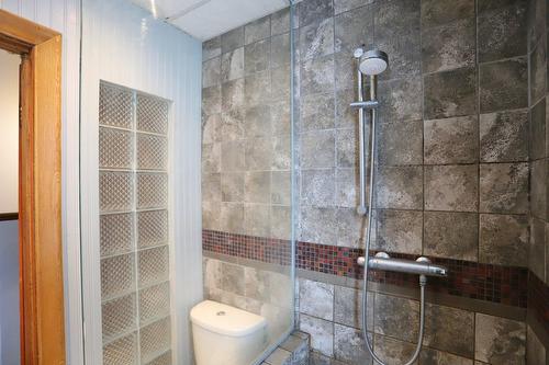 Salle de bains - 7449 Av. Christophe-Colomb, Montréal (Villeray/Saint-Michel/Parc-Extension), QC - Indoor Photo Showing Bathroom