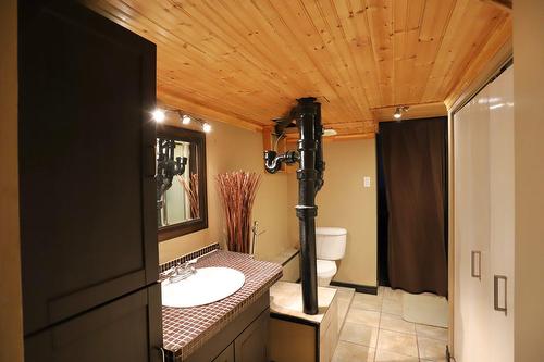 Salle de bains - 7449 Av. Christophe-Colomb, Montréal (Villeray/Saint-Michel/Parc-Extension), QC - Indoor Photo Showing Bathroom